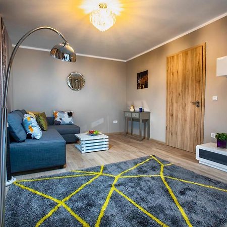 شقة Apartament Heavenly Heaven براشوف المظهر الخارجي الصورة